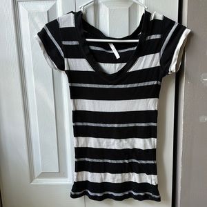 Rue 21 short sleeved shirt